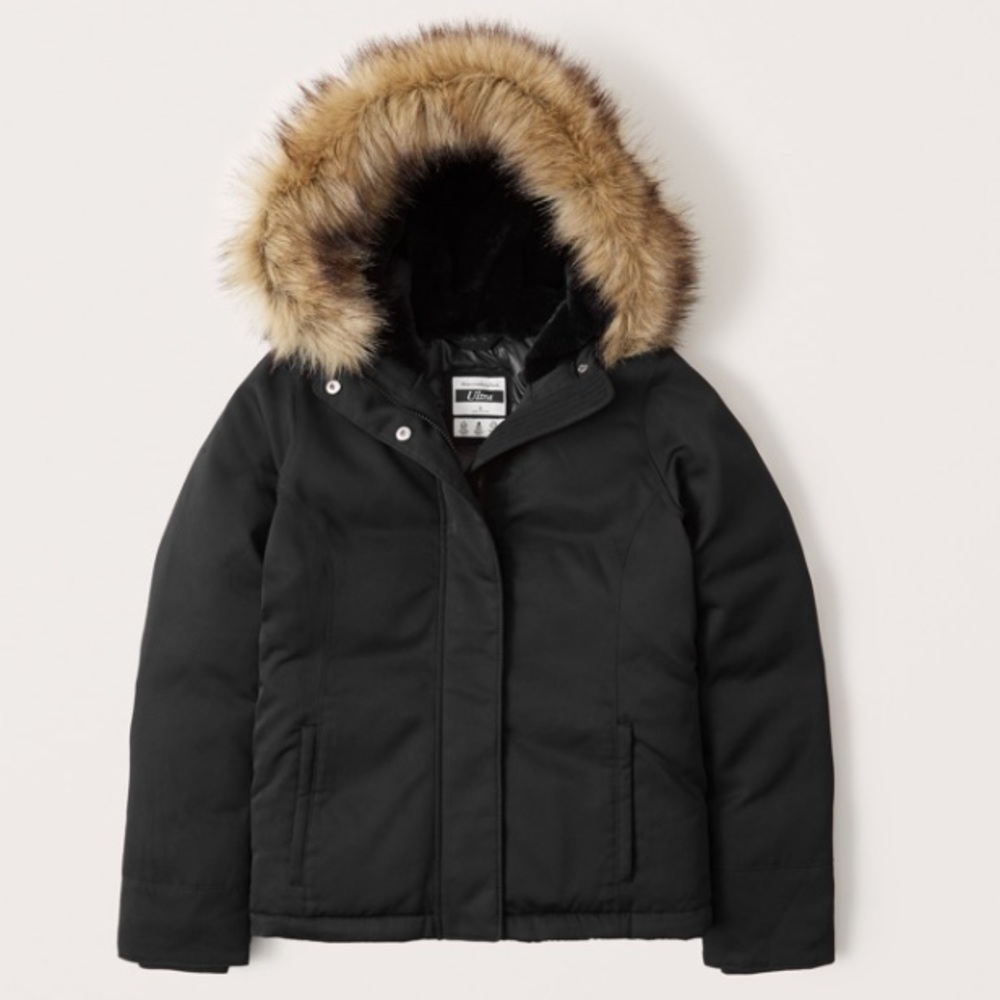 Abercrombie & Fitch Short Ultra Tech Parka with Faux Fur Trim